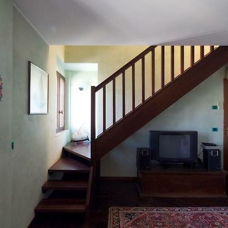 شقة Old Harbour House غرادو المظهر الخارجي الصورة