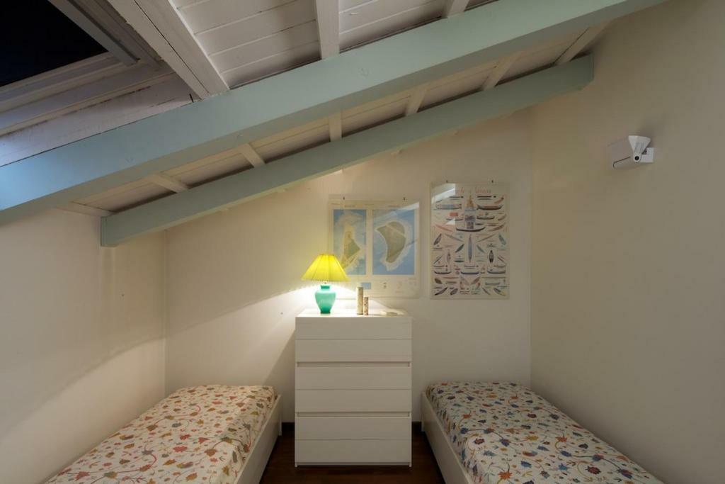 شقة Old Harbour House غرادو المظهر الخارجي الصورة